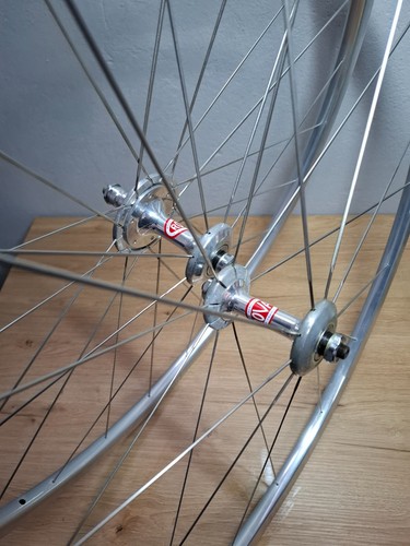 Paire roues nos roval - de,