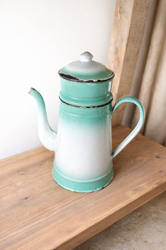 Cafetière ancienne tôle - ancienne, en