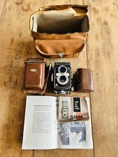 Yashica 635 - fonctionnel + adaptateur 35mm + sacoche d'époque + notice