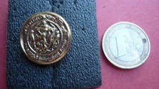 BOUTON METAL   /  BLASON LION
