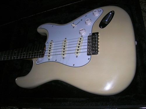 Stratocaster gorky classique - stratocaster,