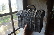 Ancien panier à goûter en