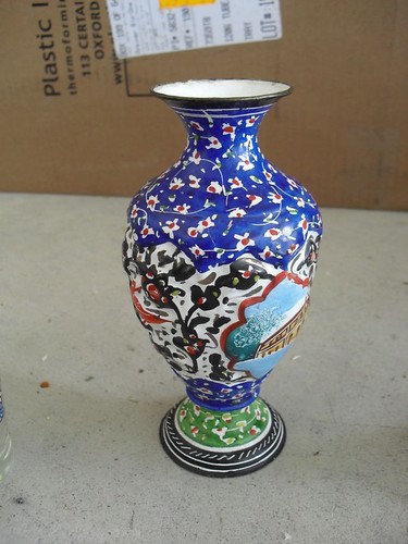 Unique vintage metal painted - unique,