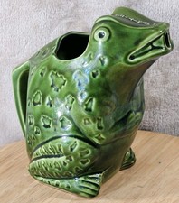 Ancien pichet Grenouille Verte
