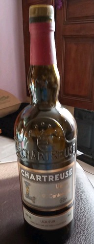Chartreuse liqueur du - chartreuse,