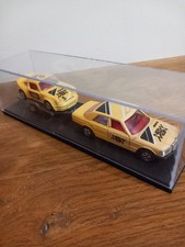 Norev 1/43 MERCEDES 280SE +PORSCHE CARRERA NEW MAN SUR PLATEAU