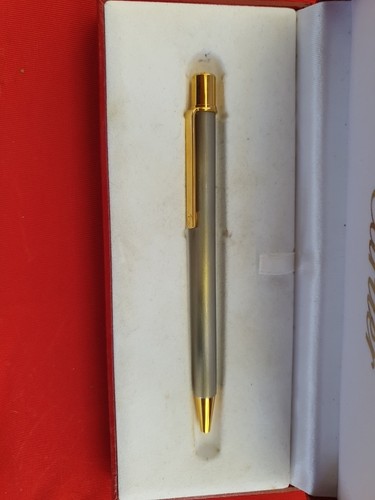 Stylo bille must - stylo,