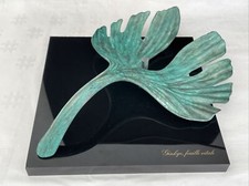 Presse papier/sculpture, Bernard JOBIN, "Ginkgo feuille Vitale", bronze & résine