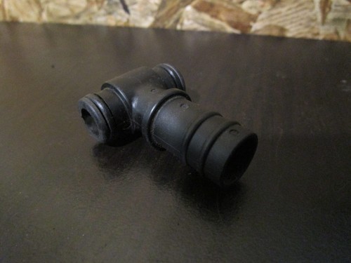 Raccord té carburateur - té,