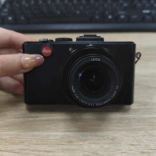 Leica lux digital camera - digital,