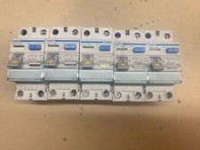 Lot De 5 Interrupteur. différentiel Hager 40 a