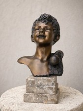 Superbe buste en bronze signé