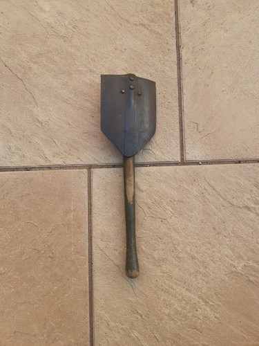 Pelle ww2 datée 1944 - pelle, us