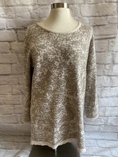 Simple Vera Wang sweater size
