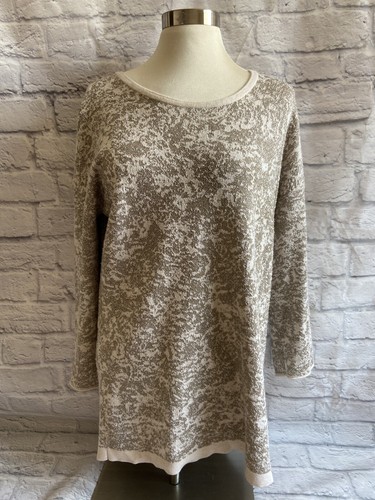 Simple vera wang sweater - vera,