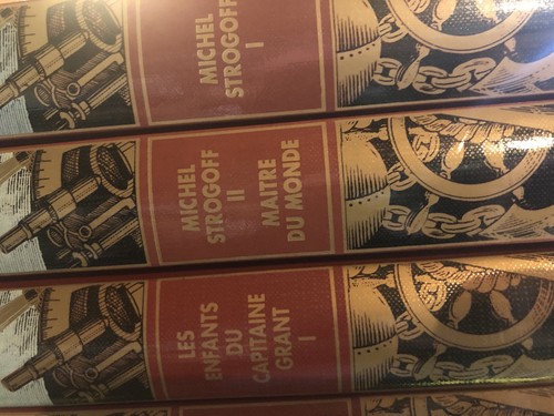 Lot livres jules vernes - 11,