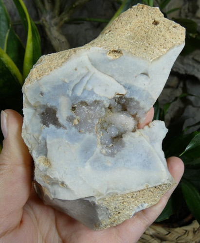Quartz calcédoine dans - &,