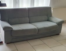 canapé 2 places tissus état convenable acheté en 2000 couleur gris 