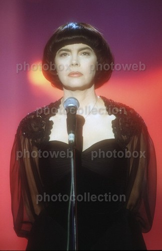 Mireille mathieu exclusive - -,
