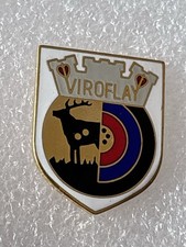 Pin’s Viroflay Compagnie Tir À L’arc Archers Flèche Cible Chasse Archer Cerf