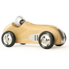 Voiture de course en hêtre