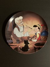 Disney Pinocchio Geppetto Creates Pinocchio Knowles Collectible Plate with COA