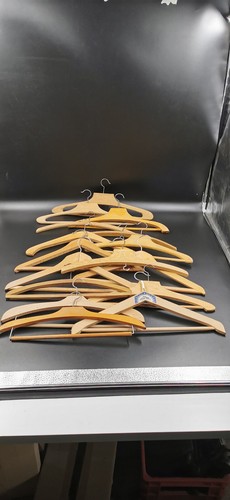 Anciens cintres bois - en,