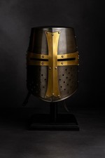 Casque de guerrier de