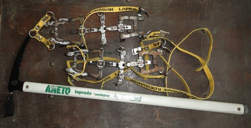 Piolet laprade simond - by,