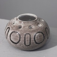 Vase pique fleurs céramique