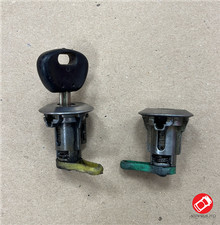 00.16.009 Kit Serrures Porte