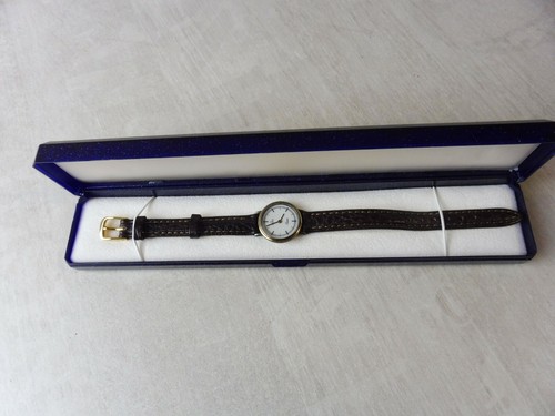 Ancienne montre quartz clyda - ancienne,