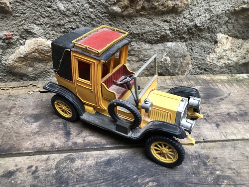 Tudor rose ancienne voiture - ancienne,