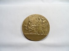 ANCIENNE MEDAILLE CAISSE