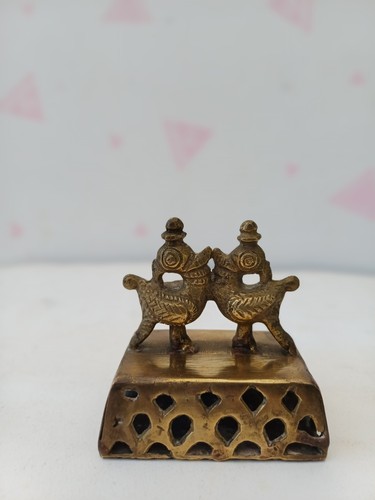 Vajri gratte pied - pied,