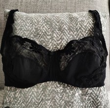 Soutien gorge à armatures noir motif fleurs - taille 100D