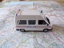 RENAULT Trafic surélévé Police NOREV 1/43 série Police et Gendarmerie