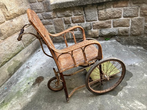Fauteuil roulant pour