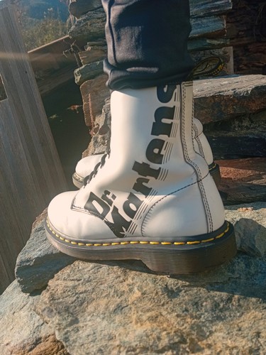 Martens blanc logo noir - blanc,