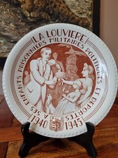 Très Belle Assiette Charles Catteau La Louviere Boch 1940 -1945