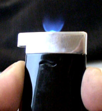 Briquet @--  ST Dupont Ligner