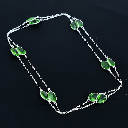 Collier ovale pierres