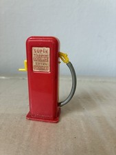 pompe à essence ancienne