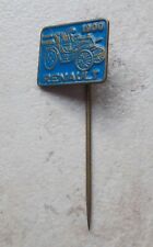 Ancienne broche revers insigne voiture automobile RENAULT 1900 France années 60 bleu