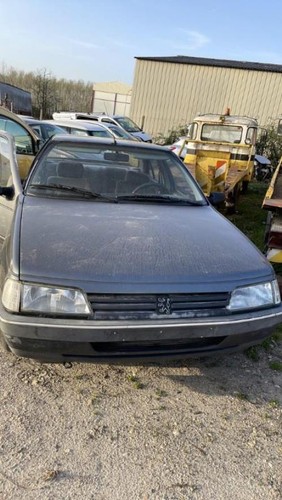 Pare choc arriere peugeot 405 - arriere,
