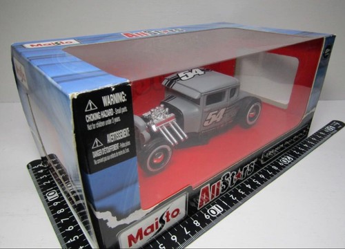 Ford 1929 - 1/24, a