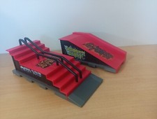 Lot of 2 Finger Board Skate