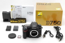 Appareil photo reflex numérique Nikon D750 presque comme neuf (12 000...