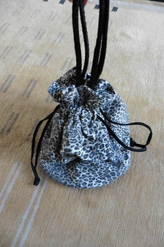 Neuf sac main - -,