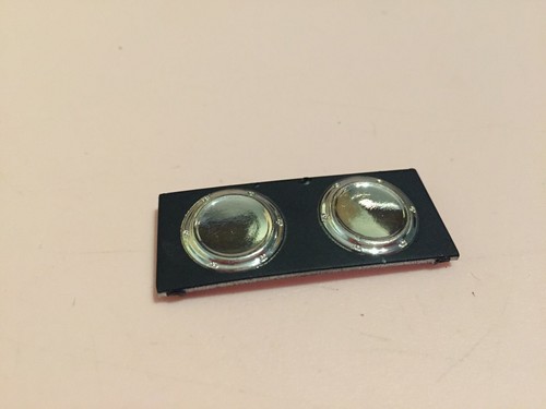 Enceinte sono arrière pièce